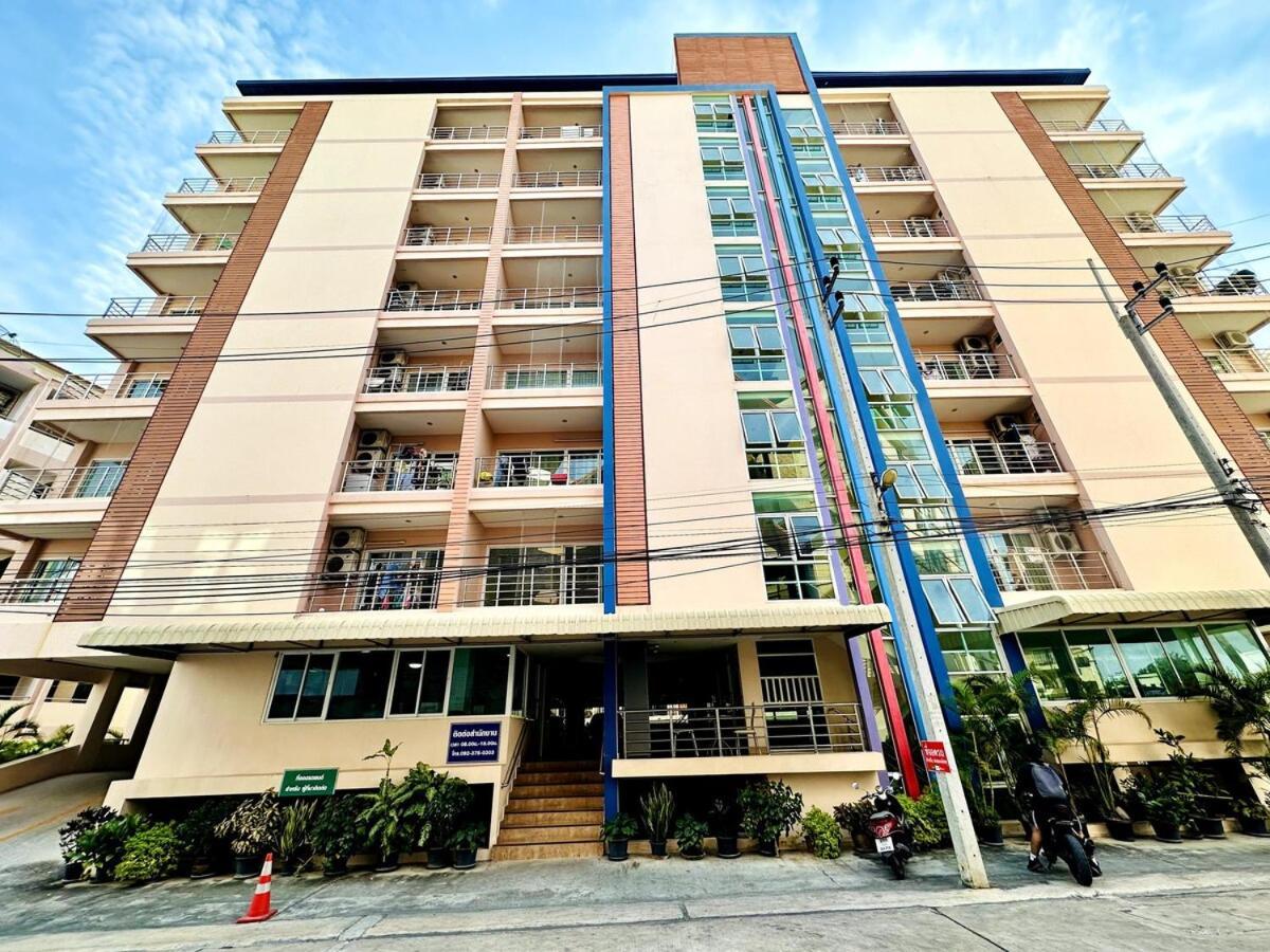 Wisdom Burg Bangsaen, Pool, Gym Aparthotel Ban Rong Khoei Kültér fotó